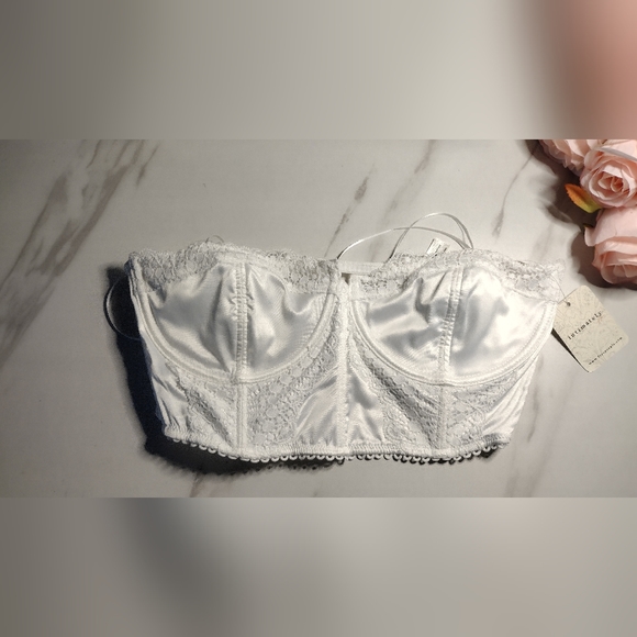 🍉3/$20 Free people white adjustable corset bralette - Picture 3 of 10